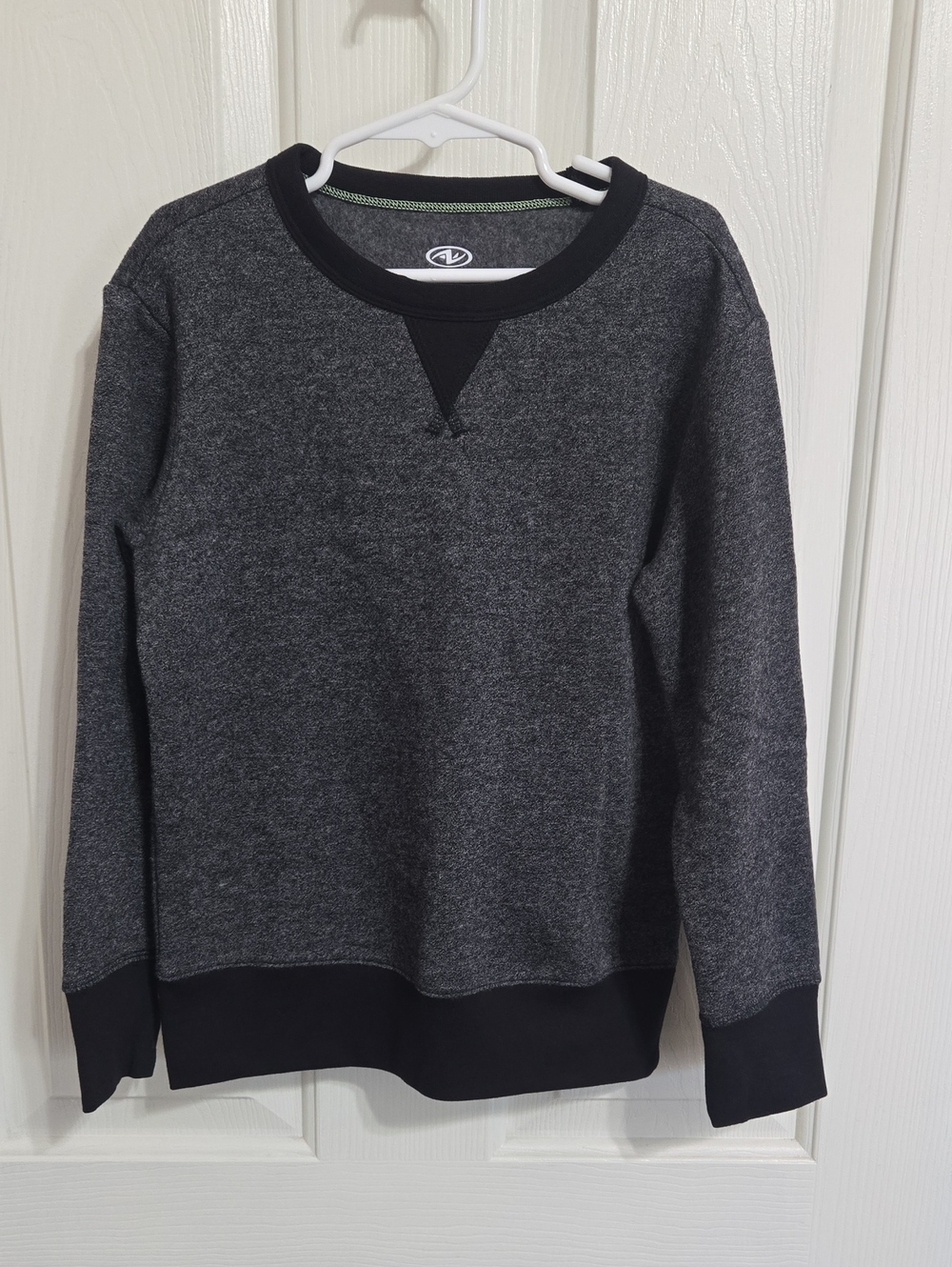 Athletic works heather grey long sleeve sweatshirt